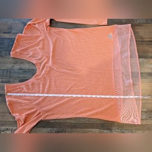 Adidas sport top size L
